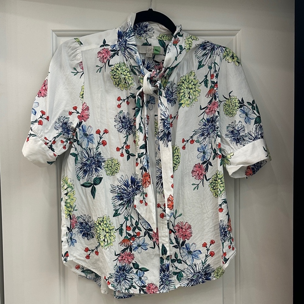 Floral Tie-Neck Short Sleeve Shirt - White Multi